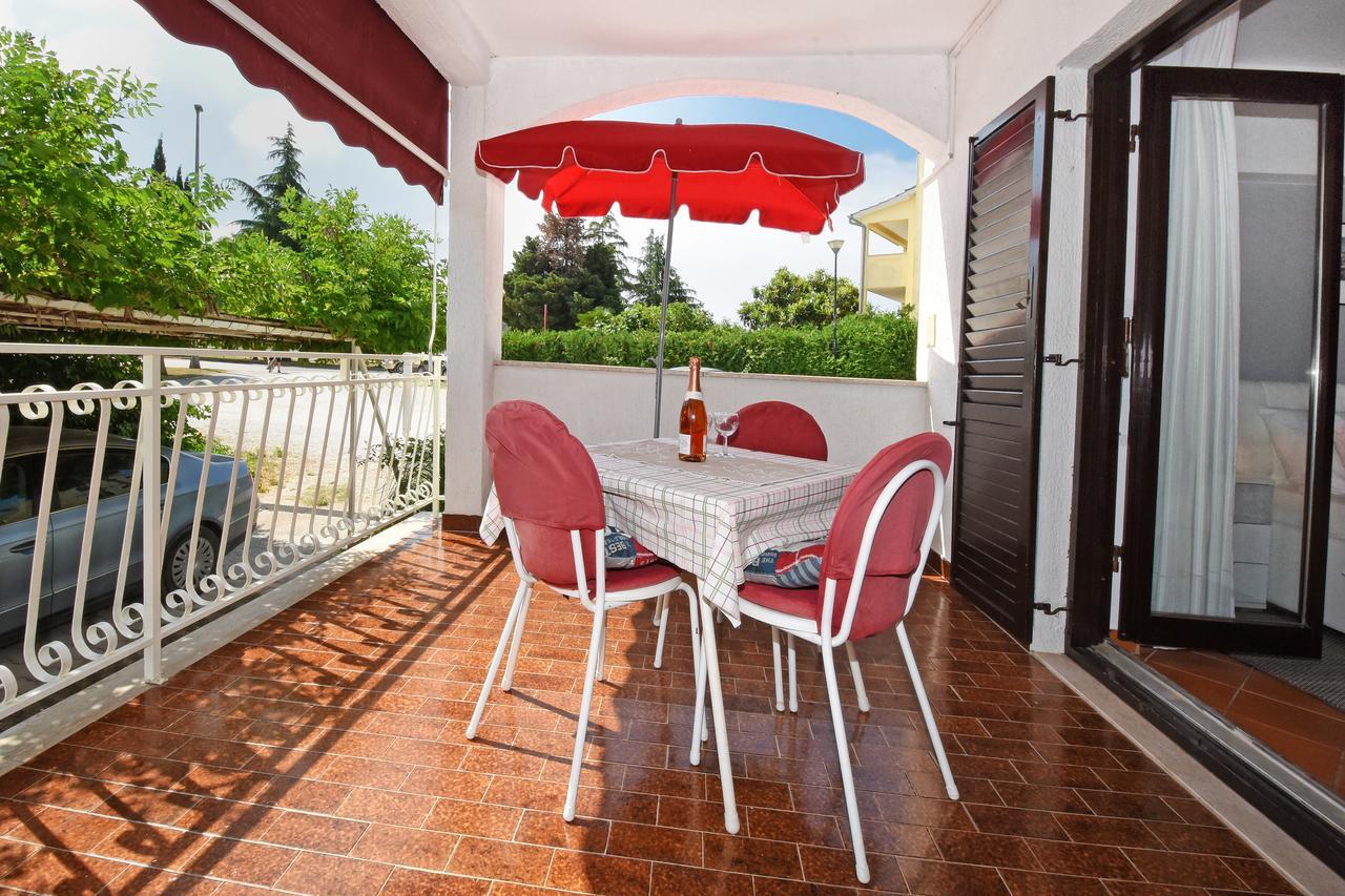 Apartment Sambris No 1 Vrsar Exterior foto